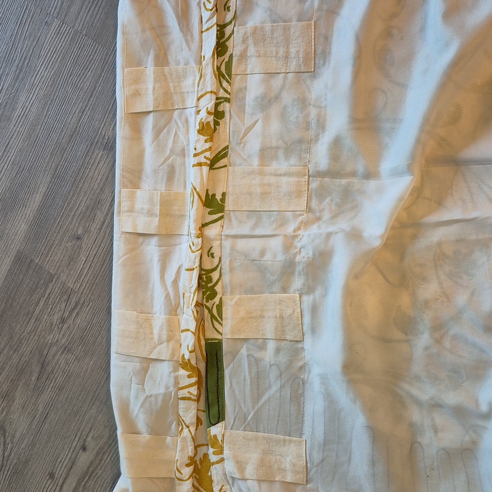 Pier 1 Multicolor Floral Tapestry - Picture 2 of 8